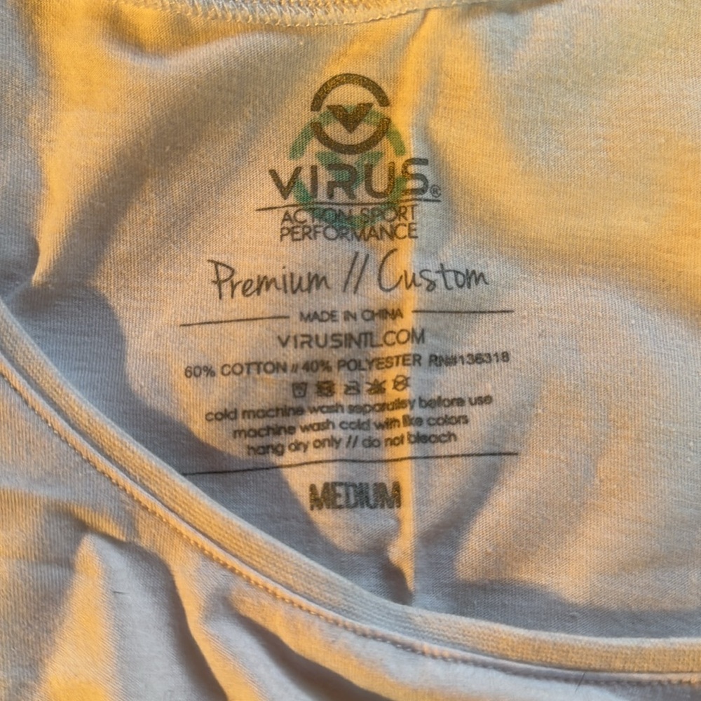 Virus Cropped Workout Tank - Picture 3 of 3